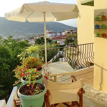 Marchie's Place - Spacious One Bedroom For Rent On Island Apartment *